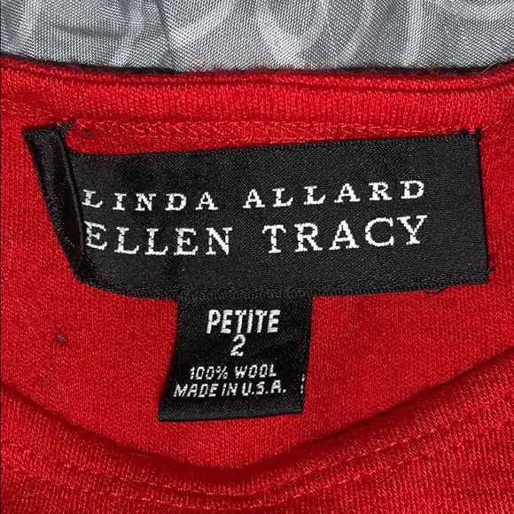 red sleeveless shirt - Picture 2 of 2